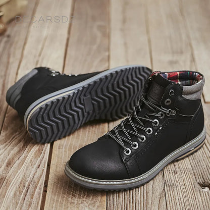 Outdoor Comfy Men Boots, High Quality Leather, Classic Design Plaid Lining, Premium Quality, Extra Durable